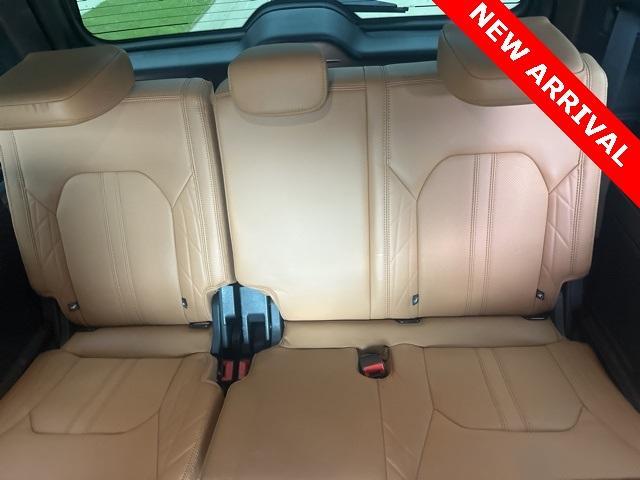 used 2023 Ford Expedition car, priced at $60,000