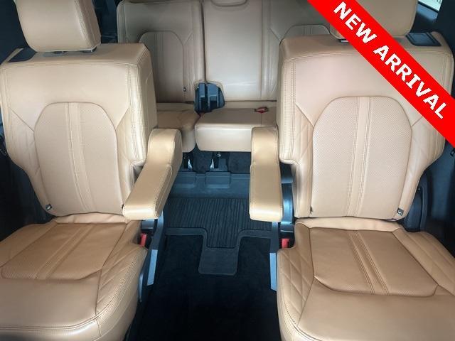 used 2023 Ford Expedition car, priced at $60,000