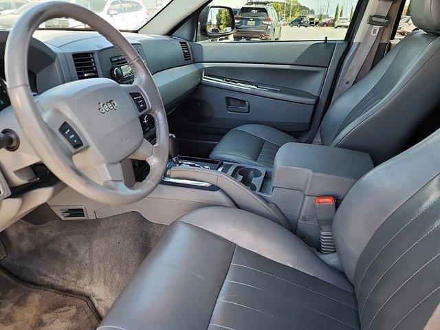 used 2007 Jeep Grand Cherokee car, priced at $7,500