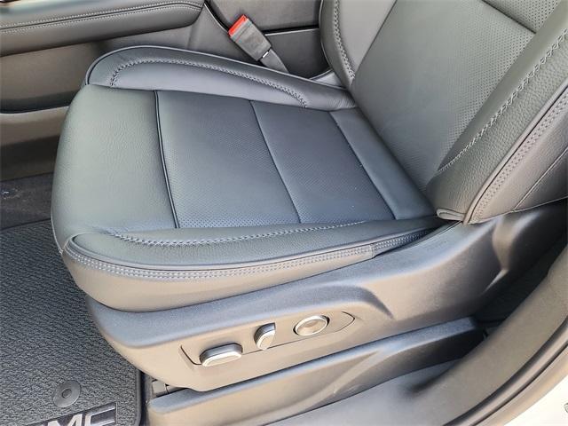 new 2025 GMC Yukon car, priced at $85,677