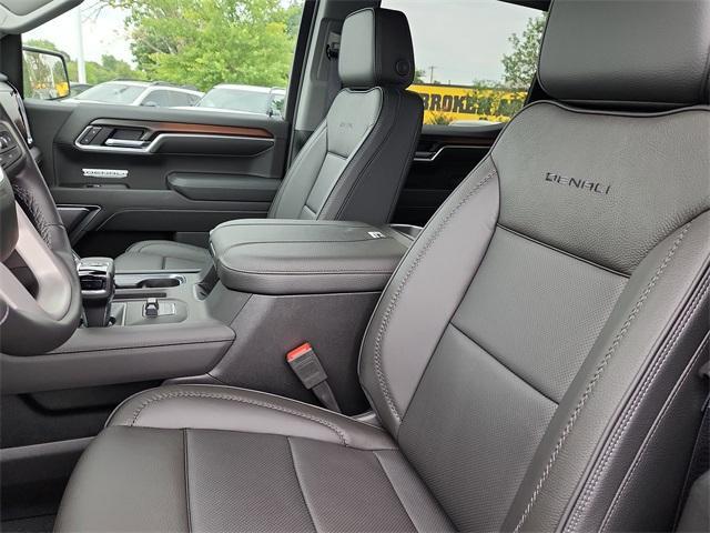 new 2025 GMC Sierra 1500 car, priced at $64,050