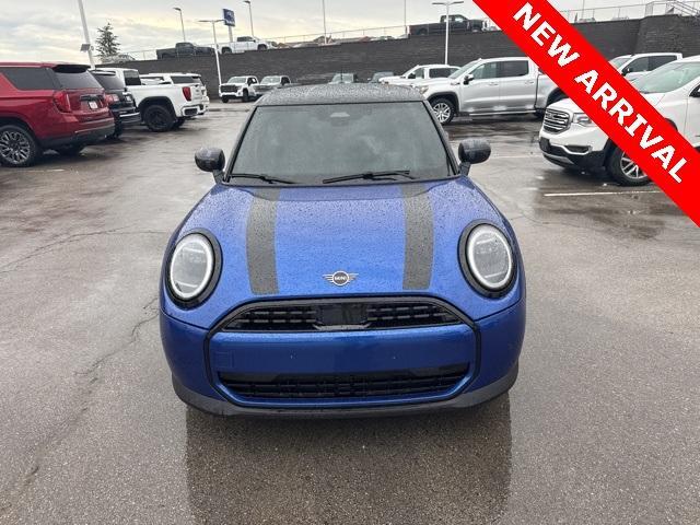 used 2025 MINI Hardtop car, priced at $31,000