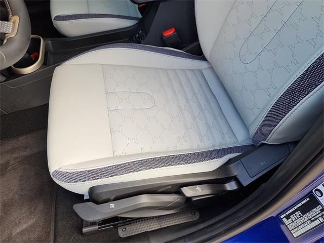 used 2025 MINI Hardtop car, priced at $31,000
