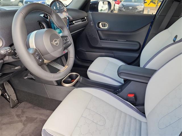 used 2025 MINI Hardtop car, priced at $31,000