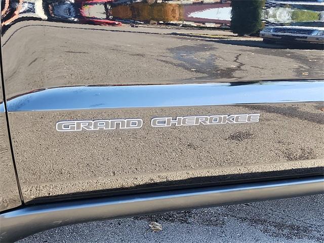 used 2021 Jeep Grand Cherokee car, priced at $19,000