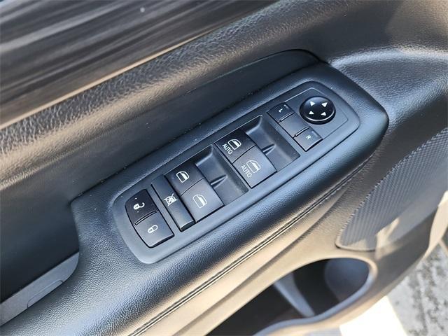 used 2021 Jeep Grand Cherokee car, priced at $19,000