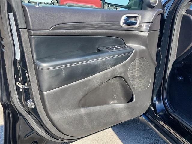 used 2021 Jeep Grand Cherokee car, priced at $19,000