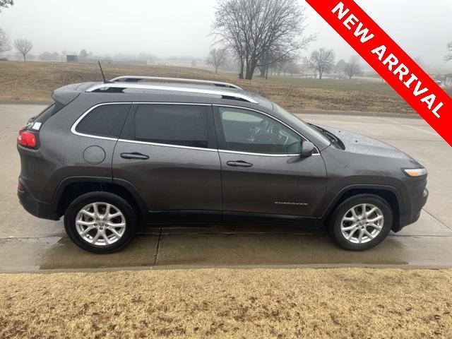 used 2018 Jeep Cherokee car, priced at $11,500