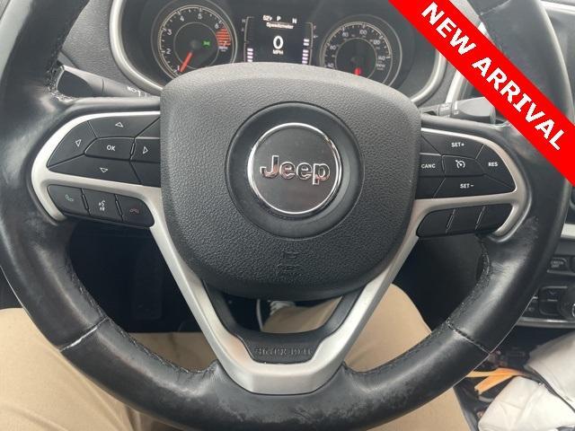 used 2018 Jeep Cherokee car, priced at $11,500