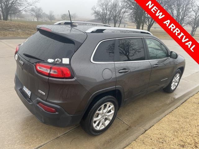 used 2018 Jeep Cherokee car, priced at $11,500