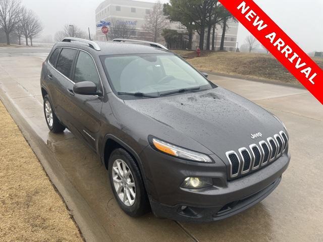 used 2018 Jeep Cherokee car, priced at $11,500