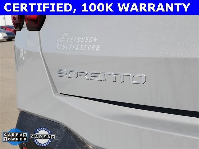 used 2025 Kia Sorento car, priced at $31,500