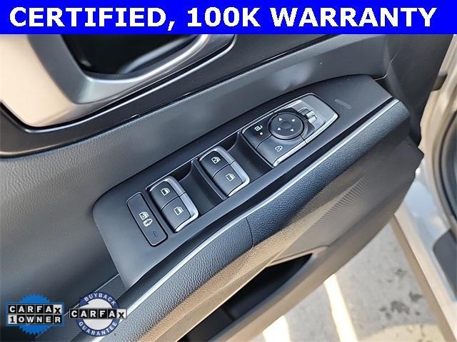 used 2025 Kia Sorento car, priced at $31,500