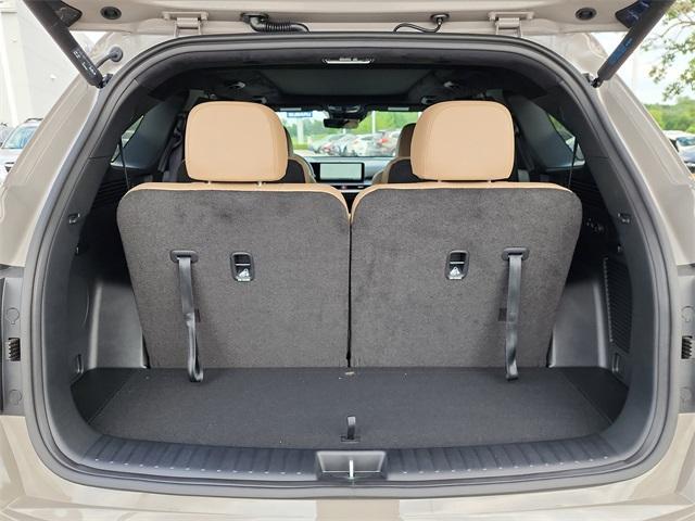 new 2025 Kia Sorento car, priced at $44,288