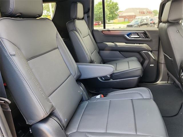 new 2025 GMC Yukon XL car, priced at $84,353