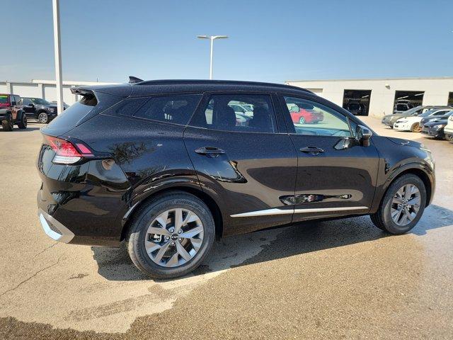 new 2025 Kia Sportage car, priced at $31,178