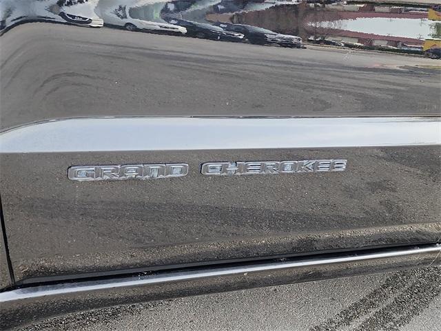 used 2021 Jeep Grand Cherokee car, priced at $24,500