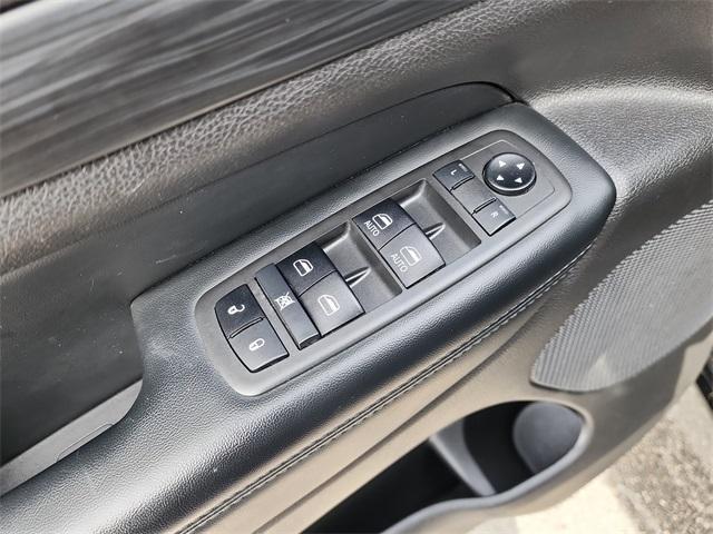 used 2021 Jeep Grand Cherokee car, priced at $24,500