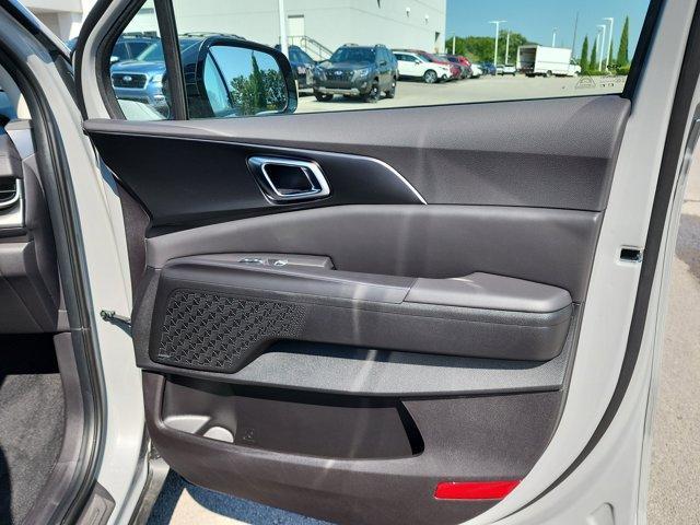 new 2026 Kia Carnival car, priced at $51,670