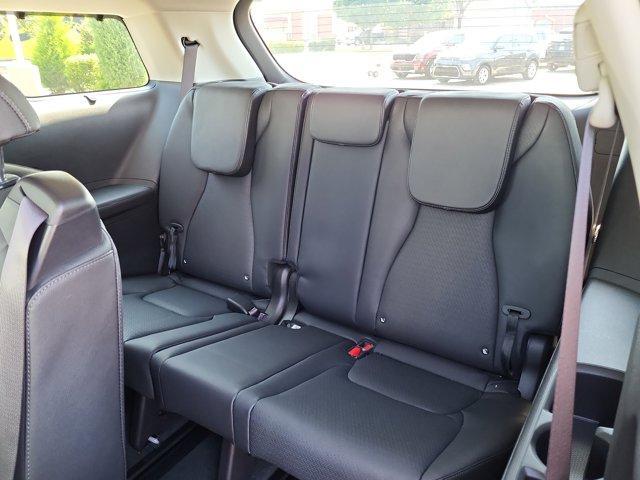 new 2026 Kia Carnival car, priced at $51,670