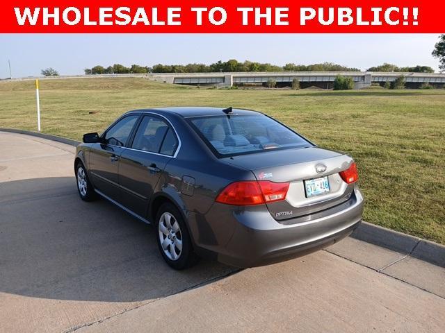 used 2009 Kia Optima car, priced at $5,500