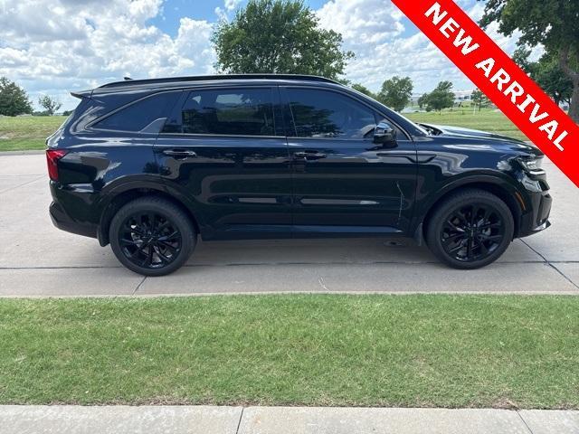 used 2022 Kia Sorento car, priced at $25,500