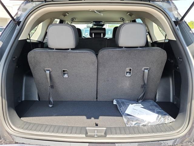 new 2025 Kia Sorento car, priced at $37,046