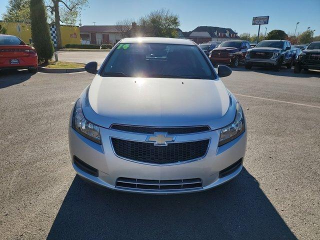 used 2014 Chevrolet Cruze car, priced at $6,500