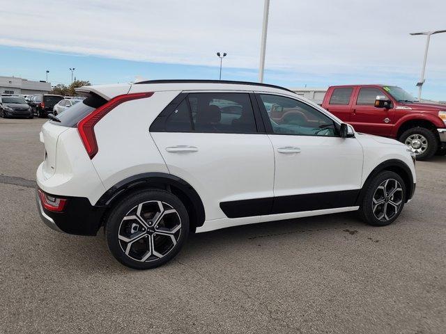 new 2025 Kia Niro car, priced at $35,842