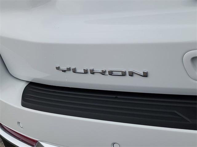 new 2025 GMC Yukon car, priced at $87,179