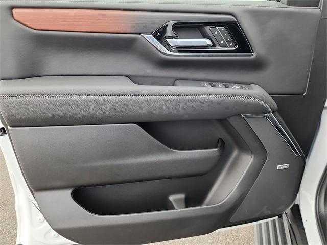 new 2025 GMC Yukon car, priced at $87,179