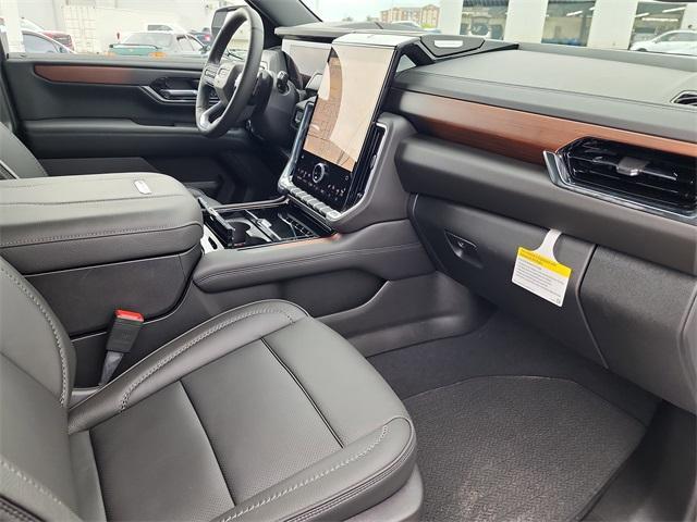 new 2025 GMC Yukon car, priced at $87,179