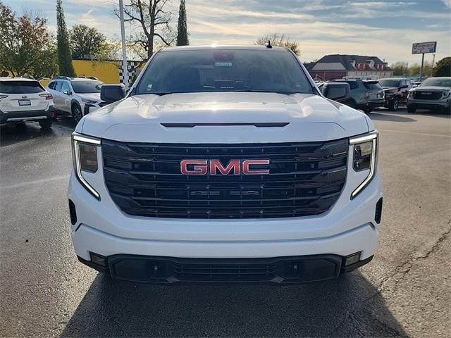 new 2025 GMC Sierra 1500 car, priced at $47,990