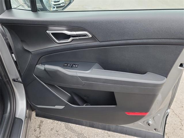 new 2026 Kia Sportage Hybrid car, priced at $30,231