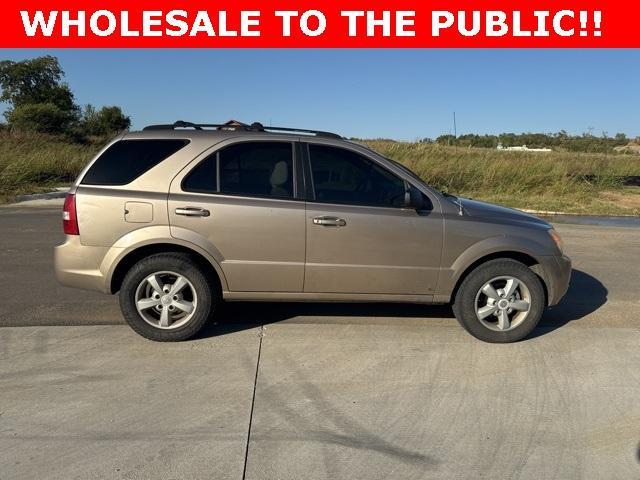 used 2007 Kia Sorento car, priced at $6,000