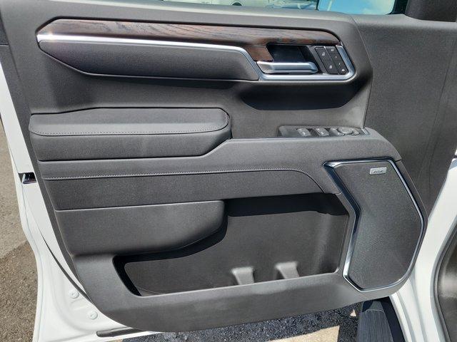 new 2025 GMC Sierra 1500 car, priced at $52,655
