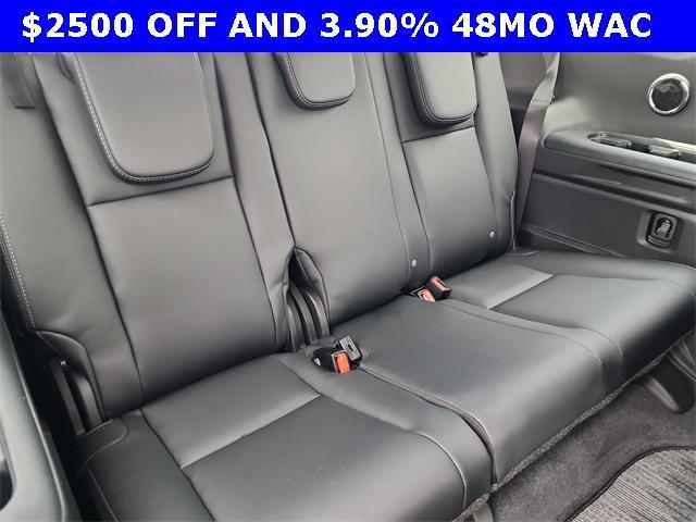new 2025 Subaru Ascent car, priced at $46,224