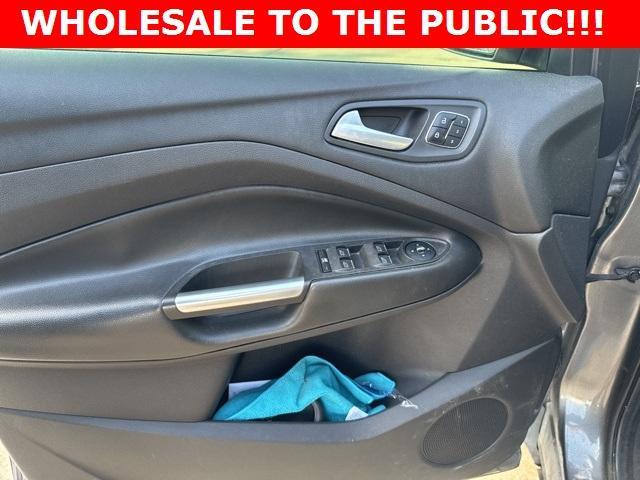 used 2014 Ford Escape car, priced at $7,000