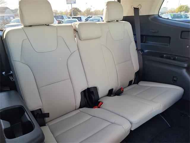 new 2025 Kia Telluride car, priced at $39,552