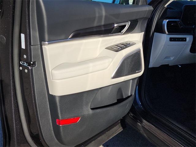 new 2025 Kia Telluride car, priced at $39,552