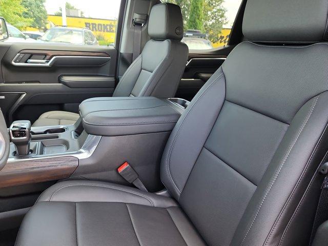 new 2025 GMC Sierra 1500 car, priced at $53,150