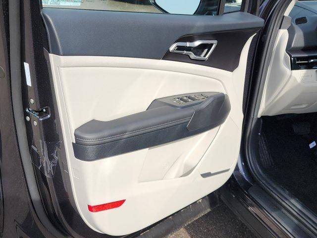 new 2026 Kia Sportage car, priced at $32,025