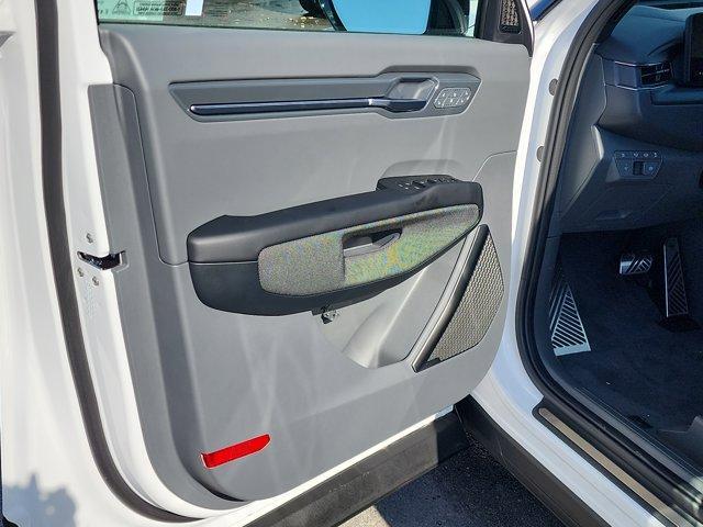 new 2026 Kia EV9 car, priced at $60,130