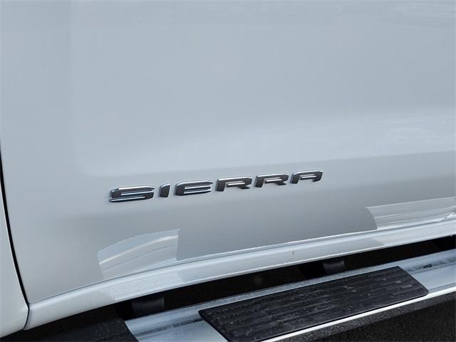 new 2024 GMC Sierra 1500 car, priced at $55,870