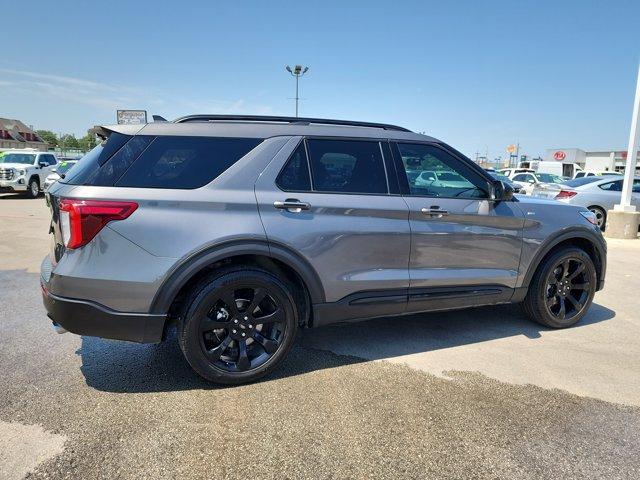 used 2023 Ford Explorer car, priced at $29,500