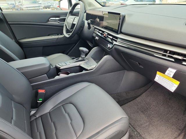 new 2026 Kia Sportage car, priced at $35,995