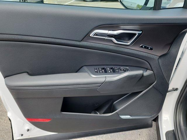 new 2026 Kia Sportage car, priced at $35,995