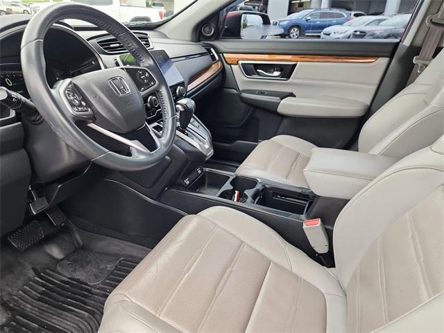 used 2020 Honda CR-V car, priced at $25,000