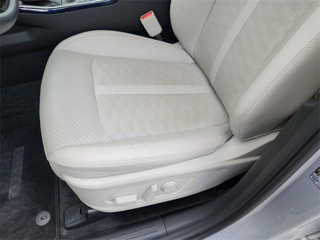 used 2025 Kia Sorento car, priced at $38,000