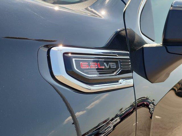new 2025 GMC Sierra 1500 car, priced at $68,250